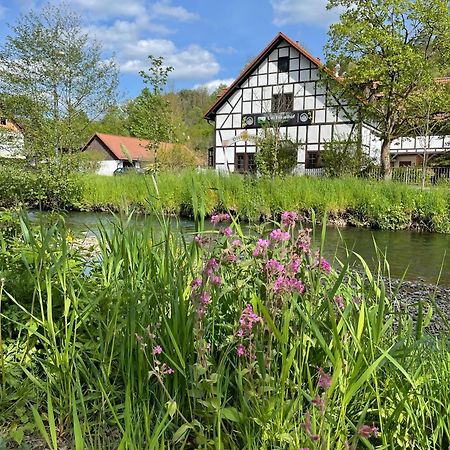 Landhotel Der Distelhof Mit Scheunencafe Dillstadt Екстериор снимка