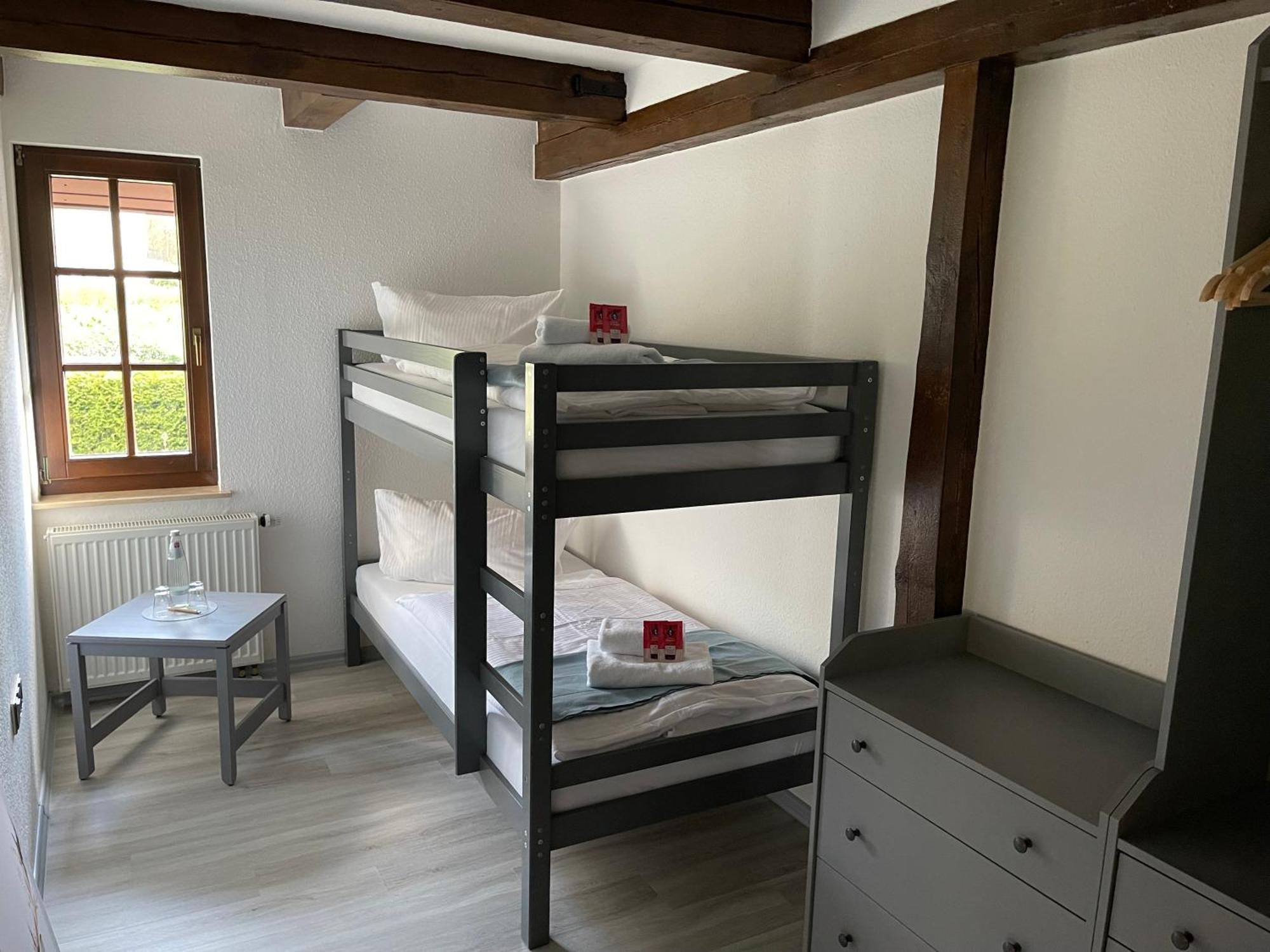 Landhotel Der Distelhof Mit Scheunencafe Dillstadt Екстериор снимка